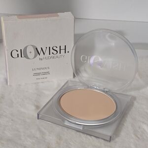 Huda Beauty Glowish Radiance Porcelain New FULL SIZE  In Box